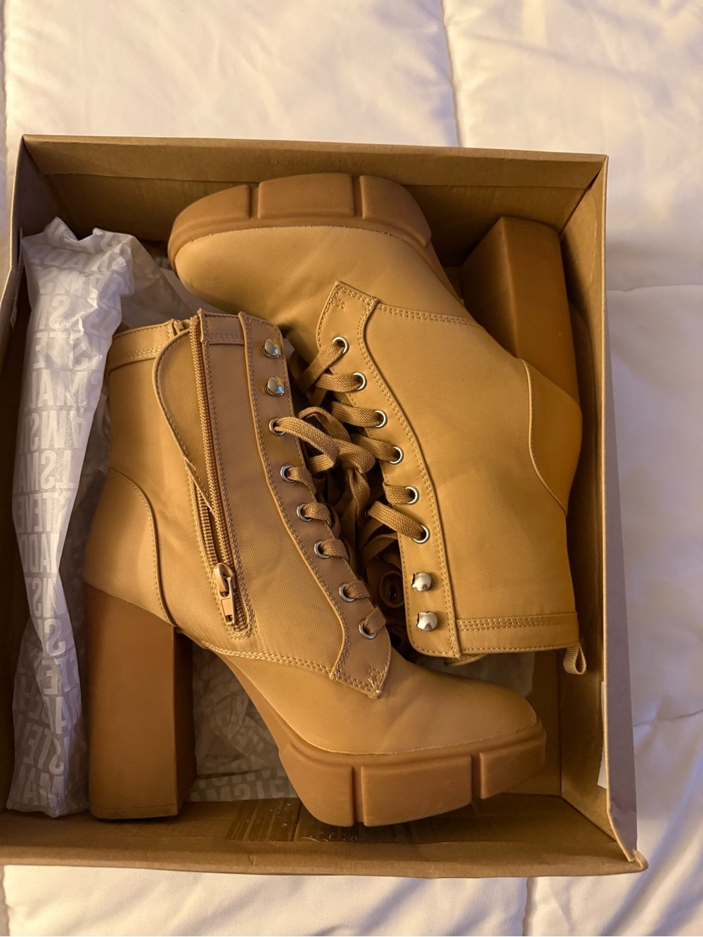 Steve Madden Tan Platform Lace-Up Ankle Boots for Women